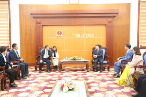 Lai Châu: Chào xã giao Đoàn Công tác Cục Văn hóa và Du lịch châu Hồng Hà và Chính quyền huyện Kim Bình, tỉnh Vân Nam (Trung Quốc)