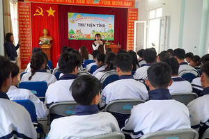 Buổi trải nghiệm thú vị của các em học sinh tại Thư viện tỉnh