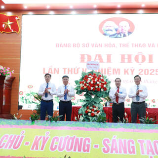 <a href="/tin-tuc-su-kien" title="TIN TỨC" rel="dofollow">Tin tức - Sự kiện</a>