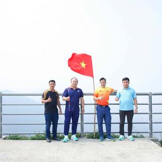 <a href="/du-lich" title="Du lịch" rel="dofollow">Du lịch</a>