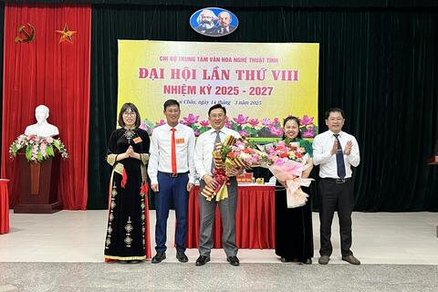 Chi bộ Trung tâm Văn hóa Ngệ thuật tỉnh tổ chức thành công Đại hội lần thứ VIII, nhiệm kỳ 2025 - 2027