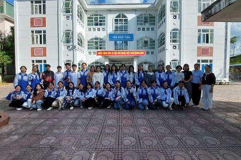 Thư viện tỉnh: Đón học sinh đến tham quan, trải nghiệm và học hỏi.