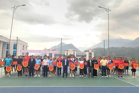 Khai mạc Giải vô địch bóng chuyền hơi các câu lạc bộ tỉnh Lai Châu lần thứ VIII - Tranh cúp Viettel