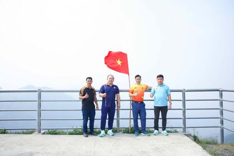 KHẢO SÁT TIỀM NĂNG PHÁT TRIỂN THỂ THAO GẮN VỚI DU LỊCH TẠI ĐỈNH CÁT CHÙA SÌ